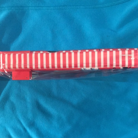 Disneyland Minnie Mouse pencil box NWT - Picture 5 of 5